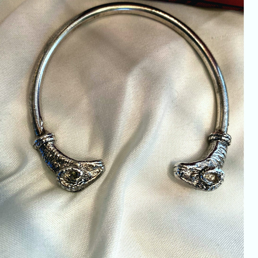 Vintage Rams Head Cuff Bracelet Goog luck Talisman silver tone