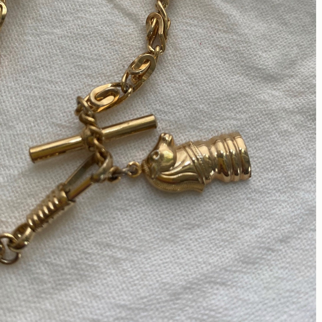 Vintage Gold chain Bracelet with knight Chess Piece charm retro toggle clasp