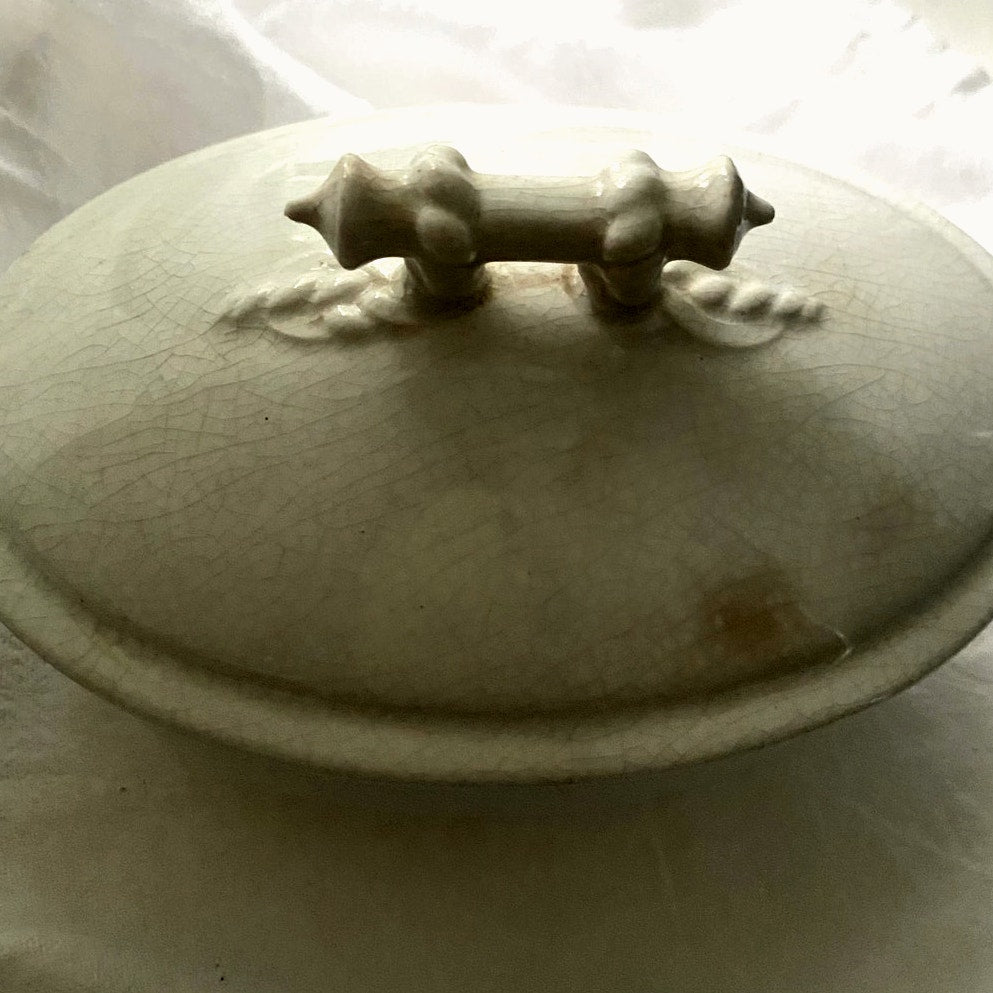 Antique K T K Stone China Boar Mark Knowles Taylor trinket box antique