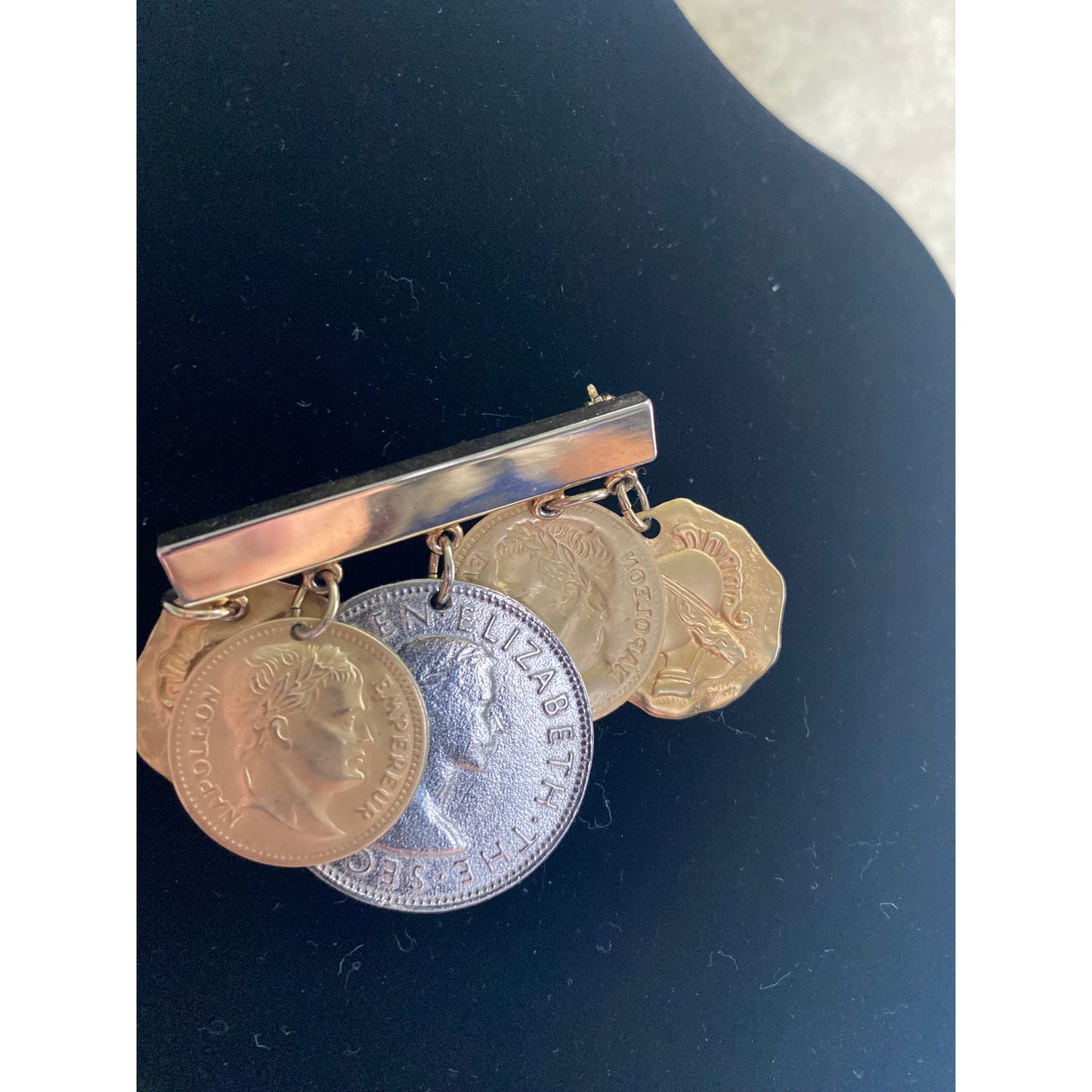 Coin Charm Brooch Gold tone bar with New Zealand 1964 Coin and Queen Elizabeth the second