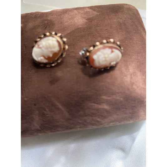 Shell Cameo 14k yellow gold carved lady studs vintage unique earrings