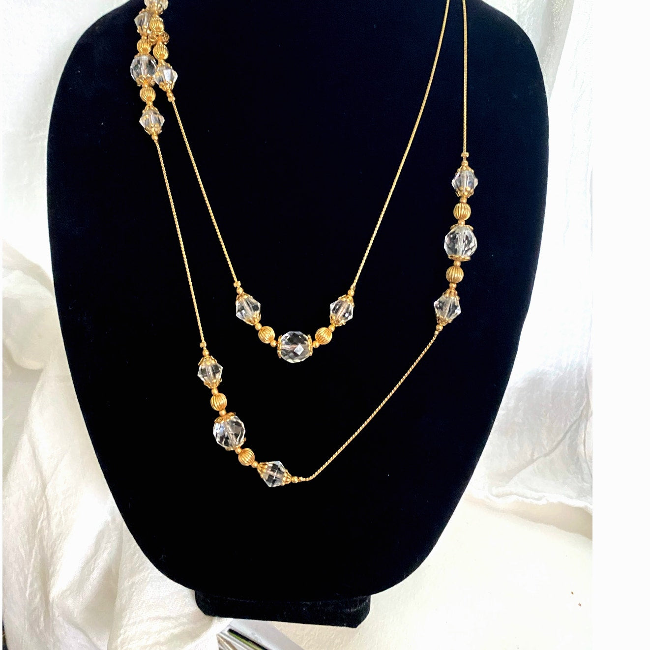 Vinatge gold and Crystal Bead Necklace 24-inch-long chain,Faceted beads elegant