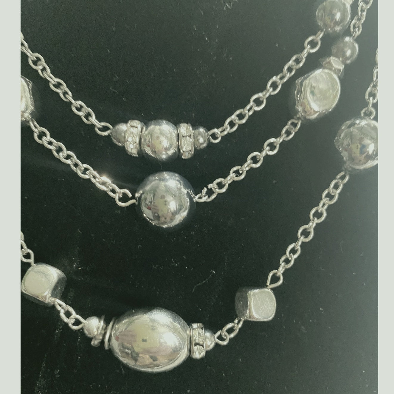 Vintage Layered Silverstone Beaded Necklace Multi strand Retro 80 elegant