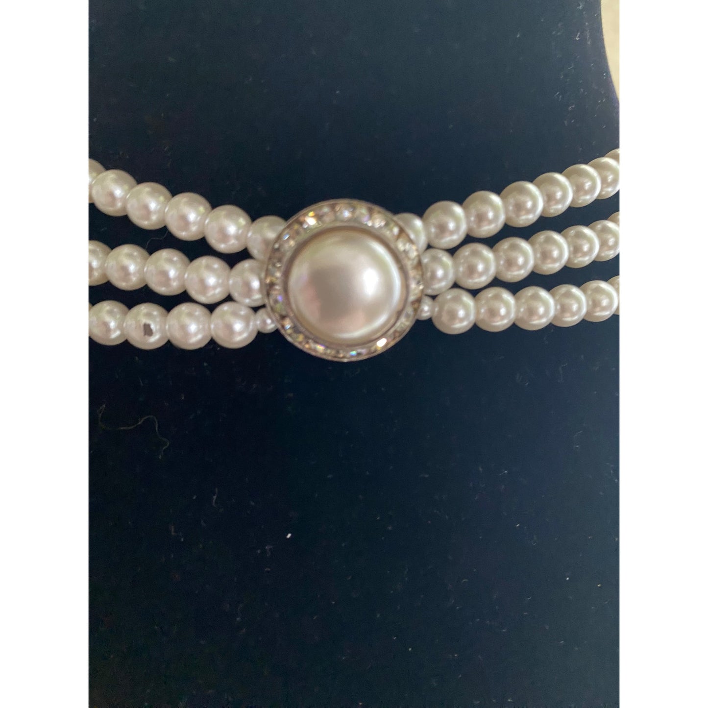 Vintage Multi-strand Faux Peral Necklace, elegant Costume jewelry