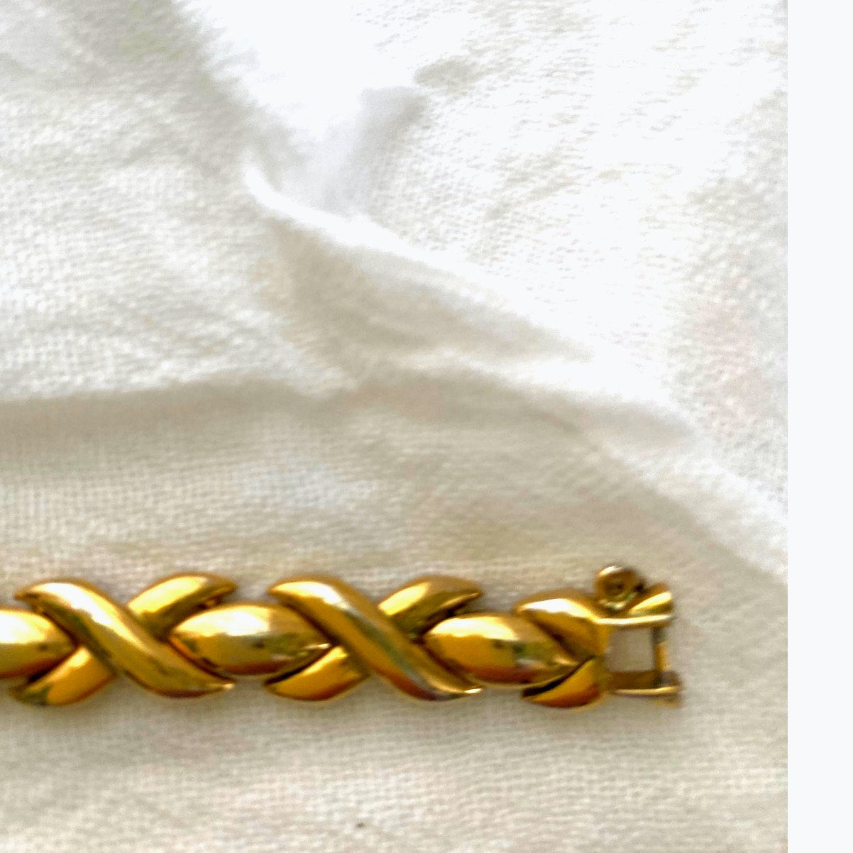 Vintage Style 24K gold Plated Woven Chain Bracelet Classic statement jewelry