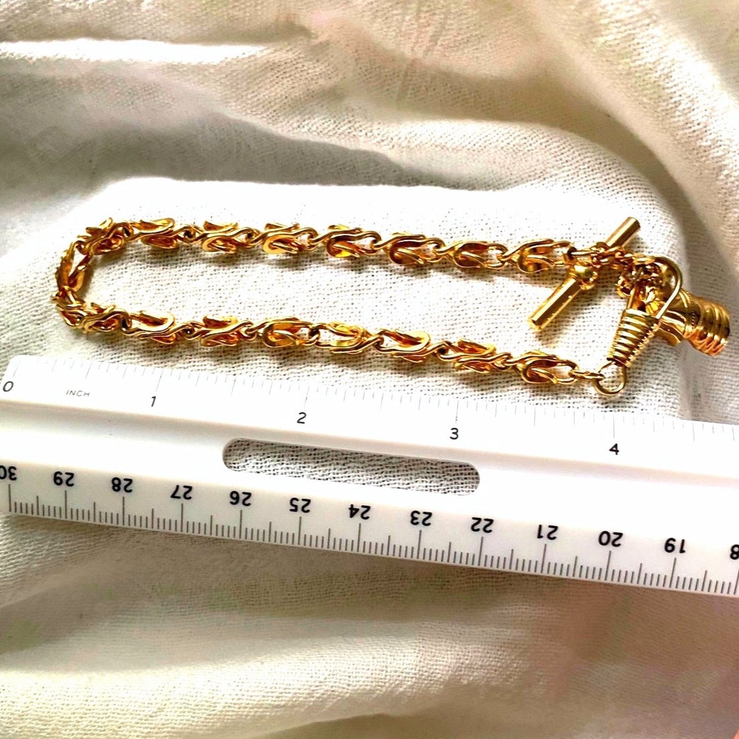 Vintage Gold chain Bracelet with knight Chess Piece charm retro toggle clasp