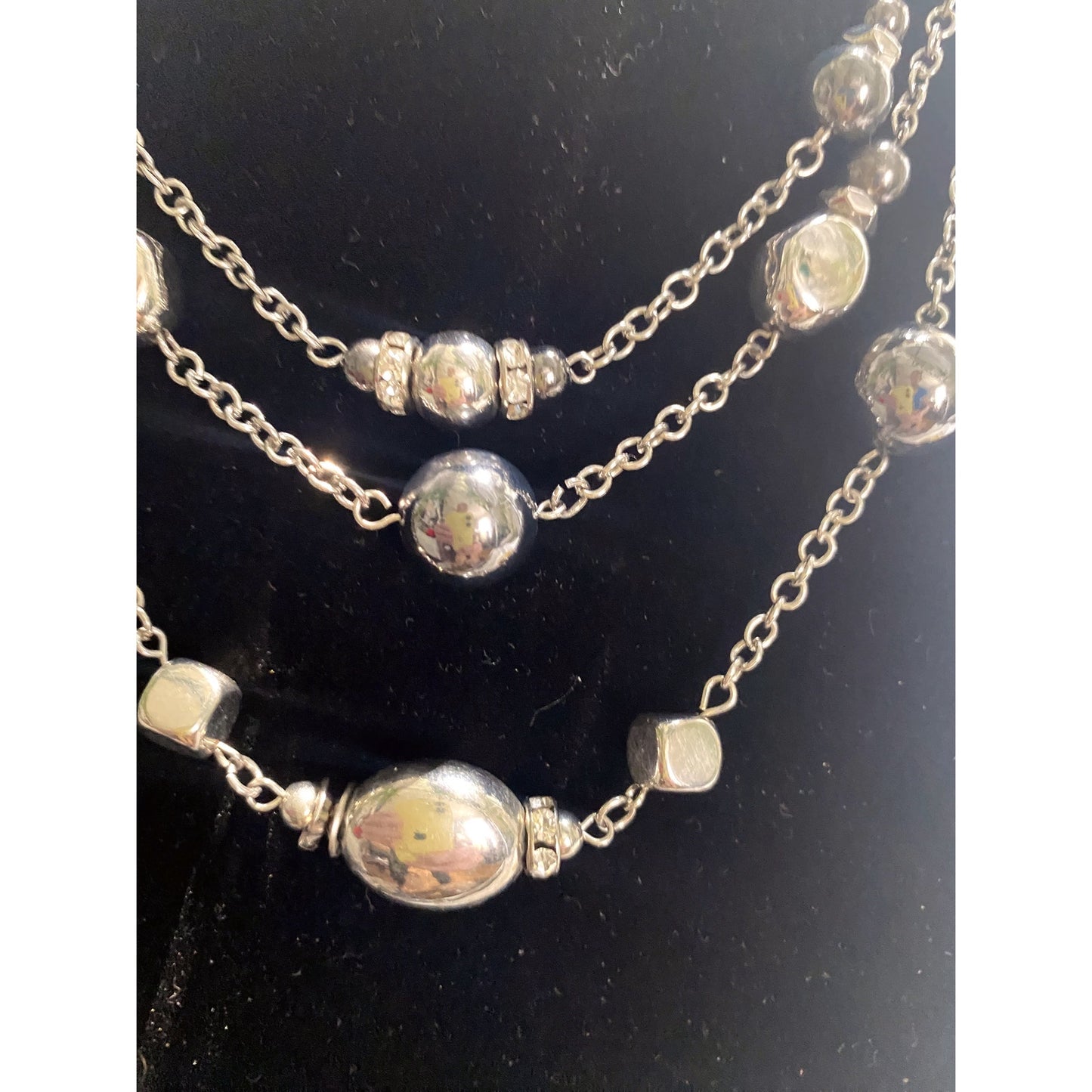 Vintage Layered Silverstone Beaded Necklace Multi strand Retro 80 elegant