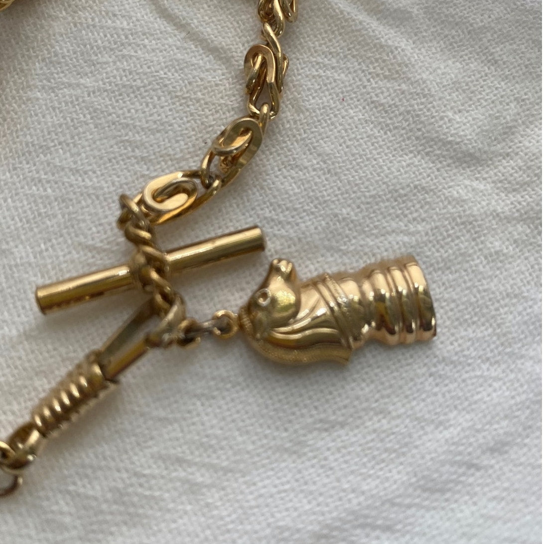 Vintage Gold chain Bracelet with knight Chess Piece charm retro toggle clasp