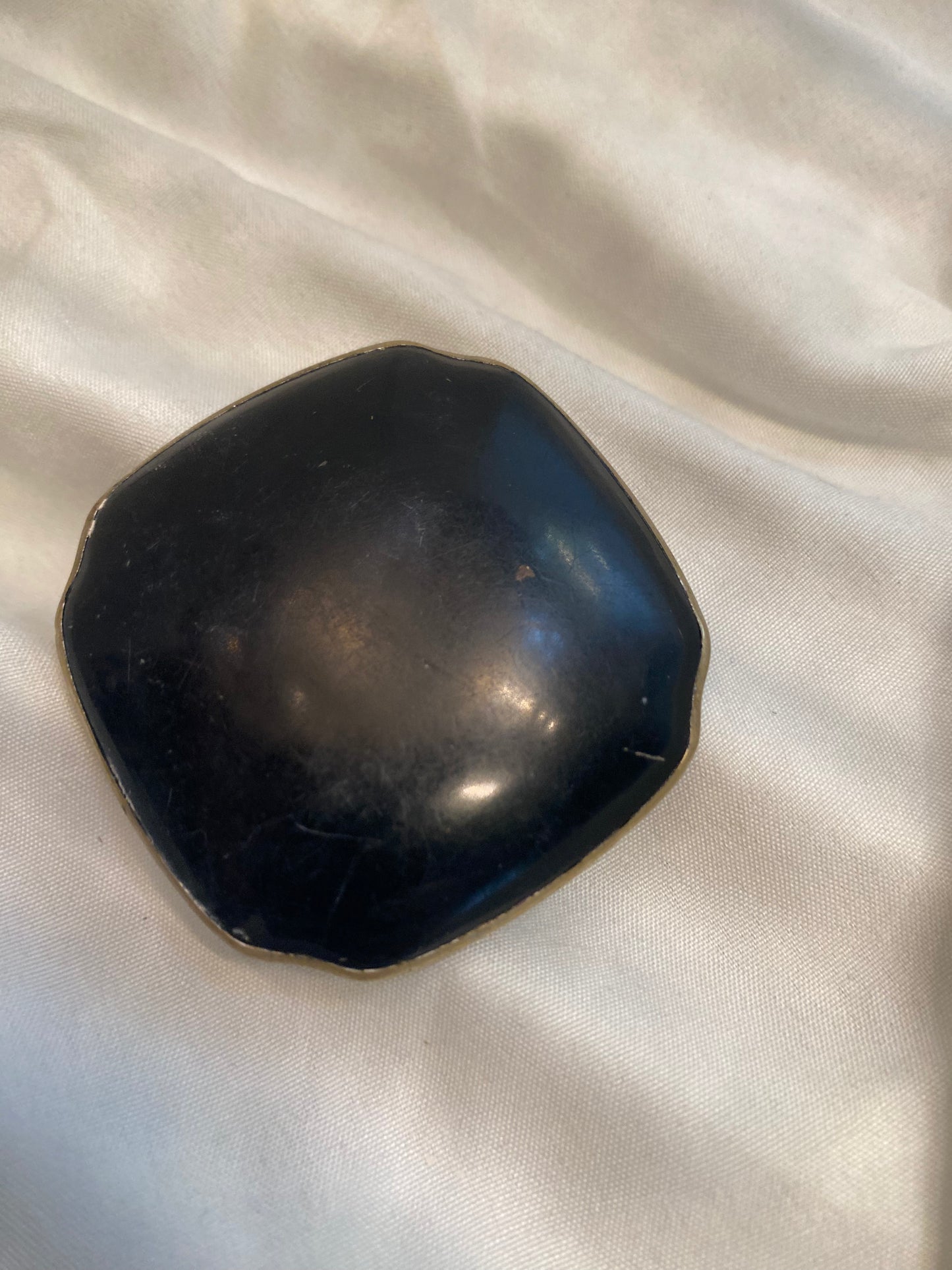 Evan’s Compact black enamel with Guilloche floral design powder