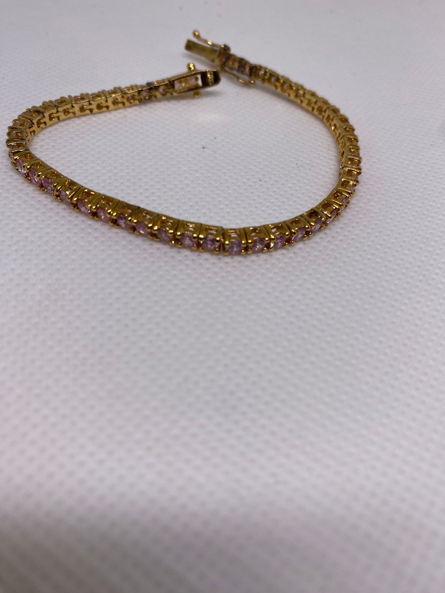 Joan Rivers Pink swarovski crystal Tennis bracelet women’s gold tone rhinestones