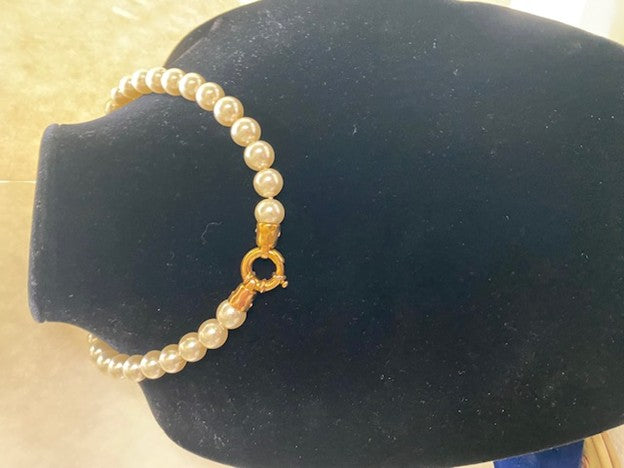 Vintage Multi-strand Faux Peral Necklace, elegant Costume jewelry