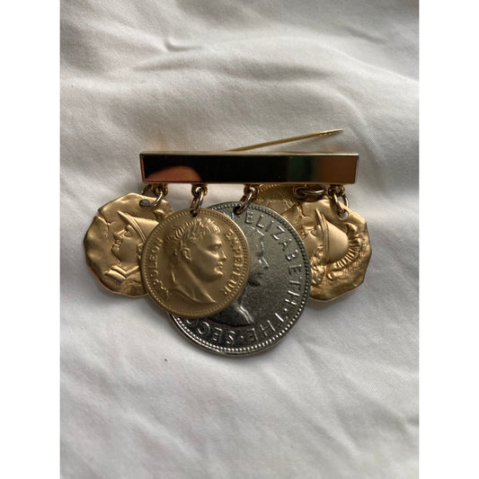 Coin Charm Brooch Gold tone bar with New Zealand 1964 Coin and Queen Elizabeth the second