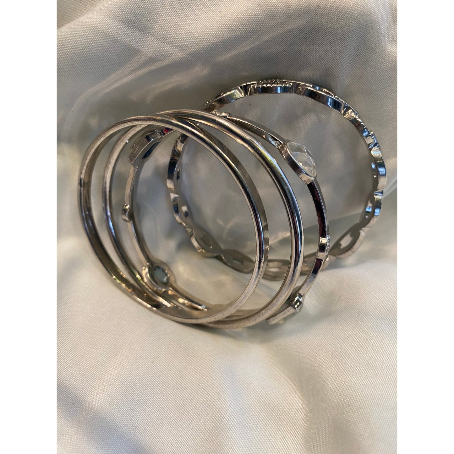 Set of 5 Silver Tone Bangle Bracelets with Rhinestones stacking Fashion jewelry