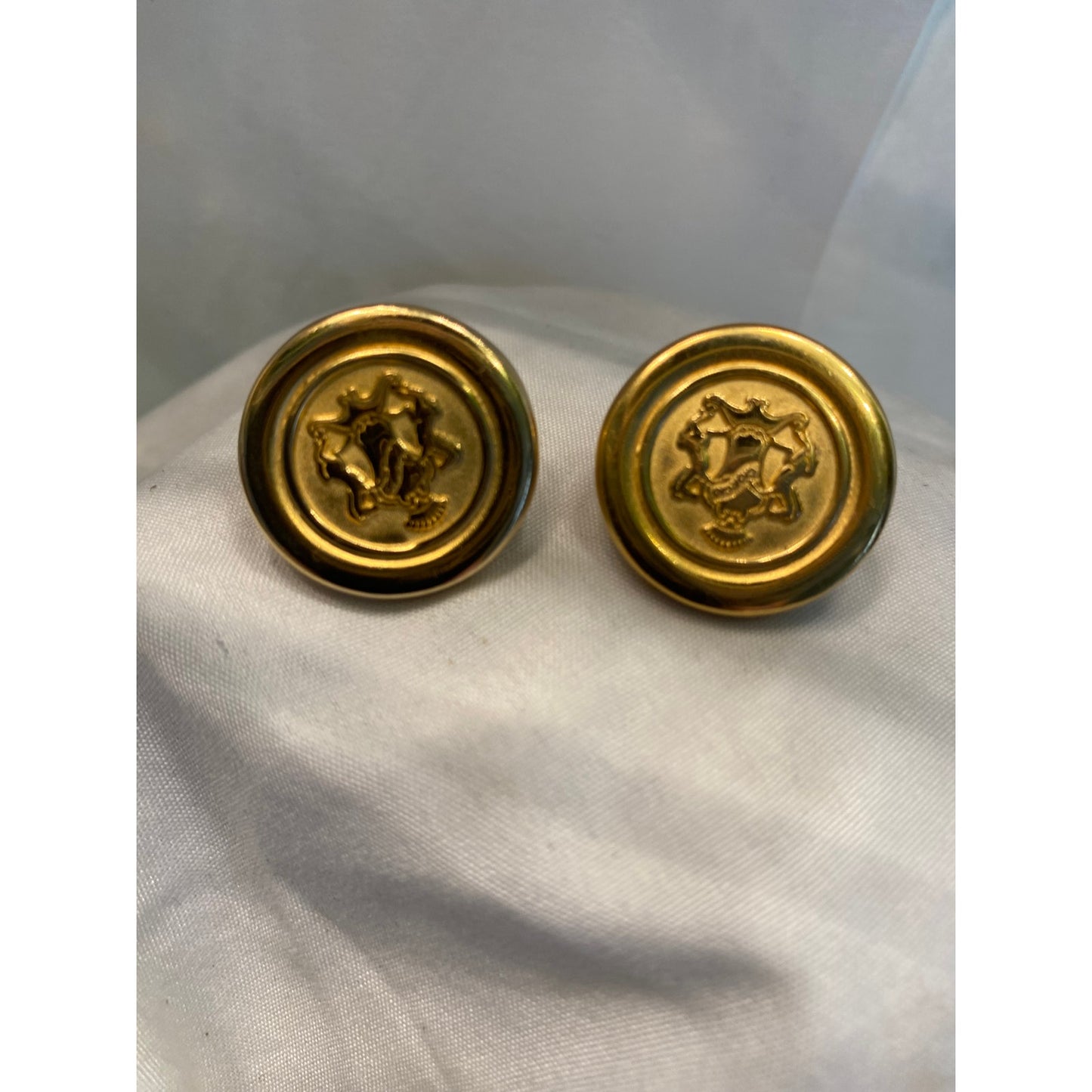Vintage Gold Crest Button clip on Earrings-Heraldic Design, 1980's Statement jewerly