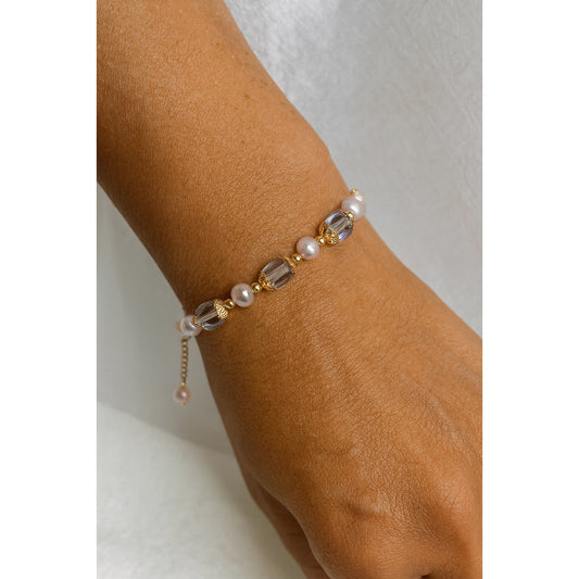 Vintage style pearl and crystal beaded bracelet gold accents adjustable chain, elegant gift for her.